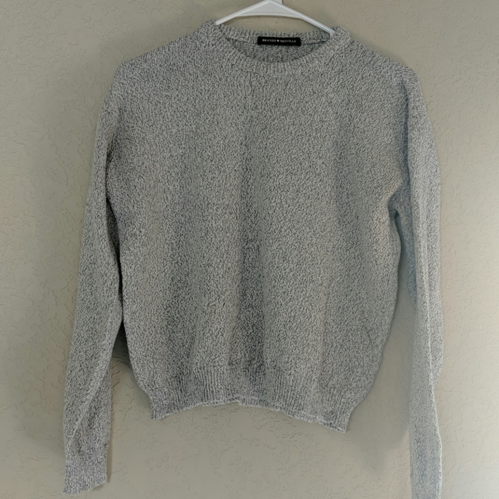 Brandy Melville sweater
